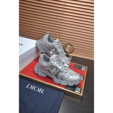 Christian Dior Sneaker